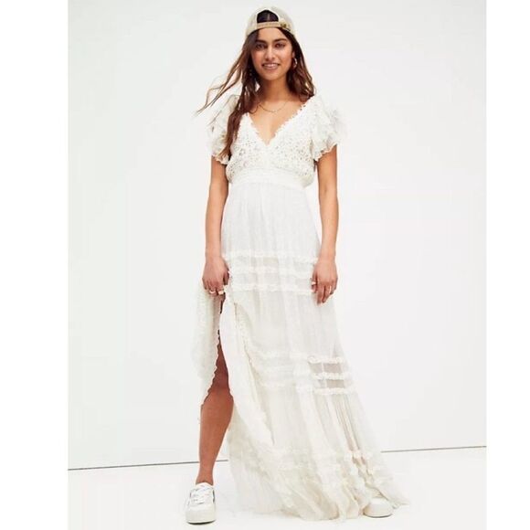 Free People Dresses & Skirts - Free People one Waterlily Maxi Dress/ Size M
